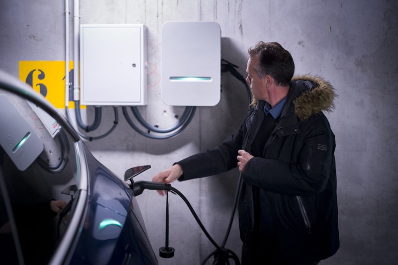 Installation borne de recharge IRVE